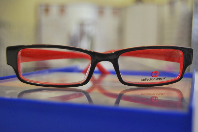 opticien-LA MOTTE-min_view-sight-lens-frame-optics-spectacles-1141012-pxhere.com